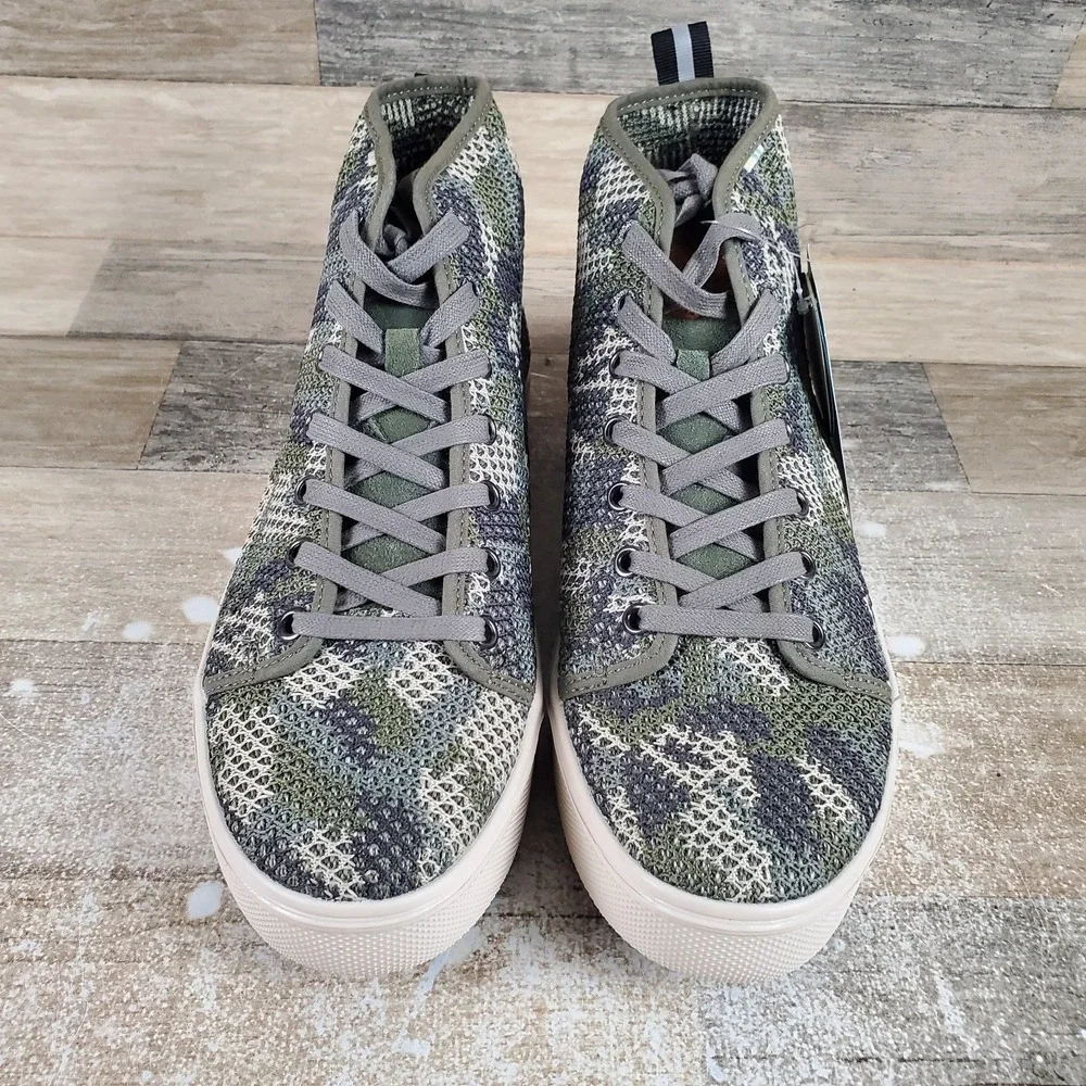 Toms Trvl Lite Mens Shoes Sz 9 Dusty Olive Flecktarn Pattern High Top Sneaker